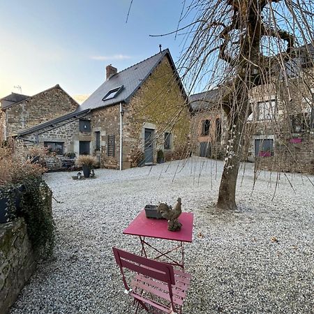 Gite Le Patis Pre-en-Pail-Saint-Samson Exterior foto
